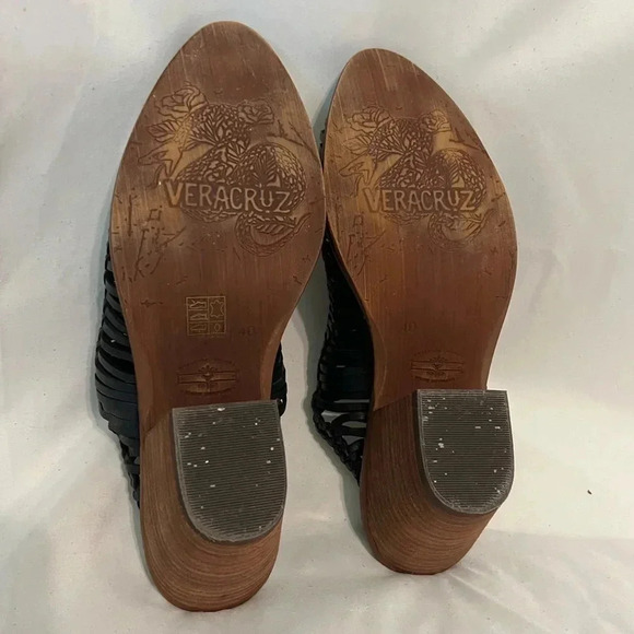 Veracruz Black Leather Mules - Picture 5 of 5